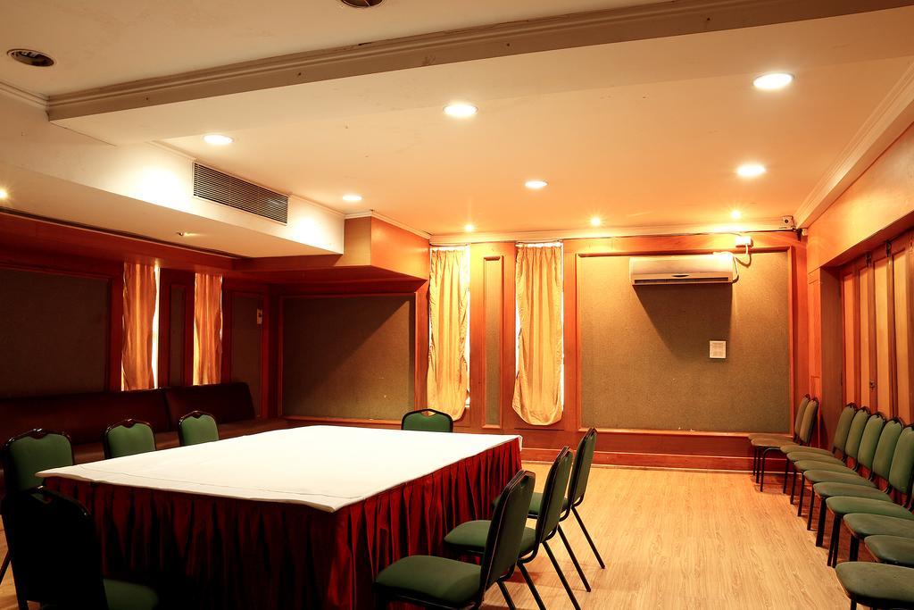 The Circle Club Inn Kalkutta Exterior foto